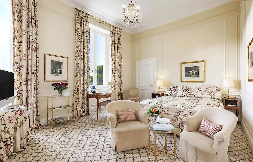 Hotel Du Cap Eden Roc Antibes 5*,  France